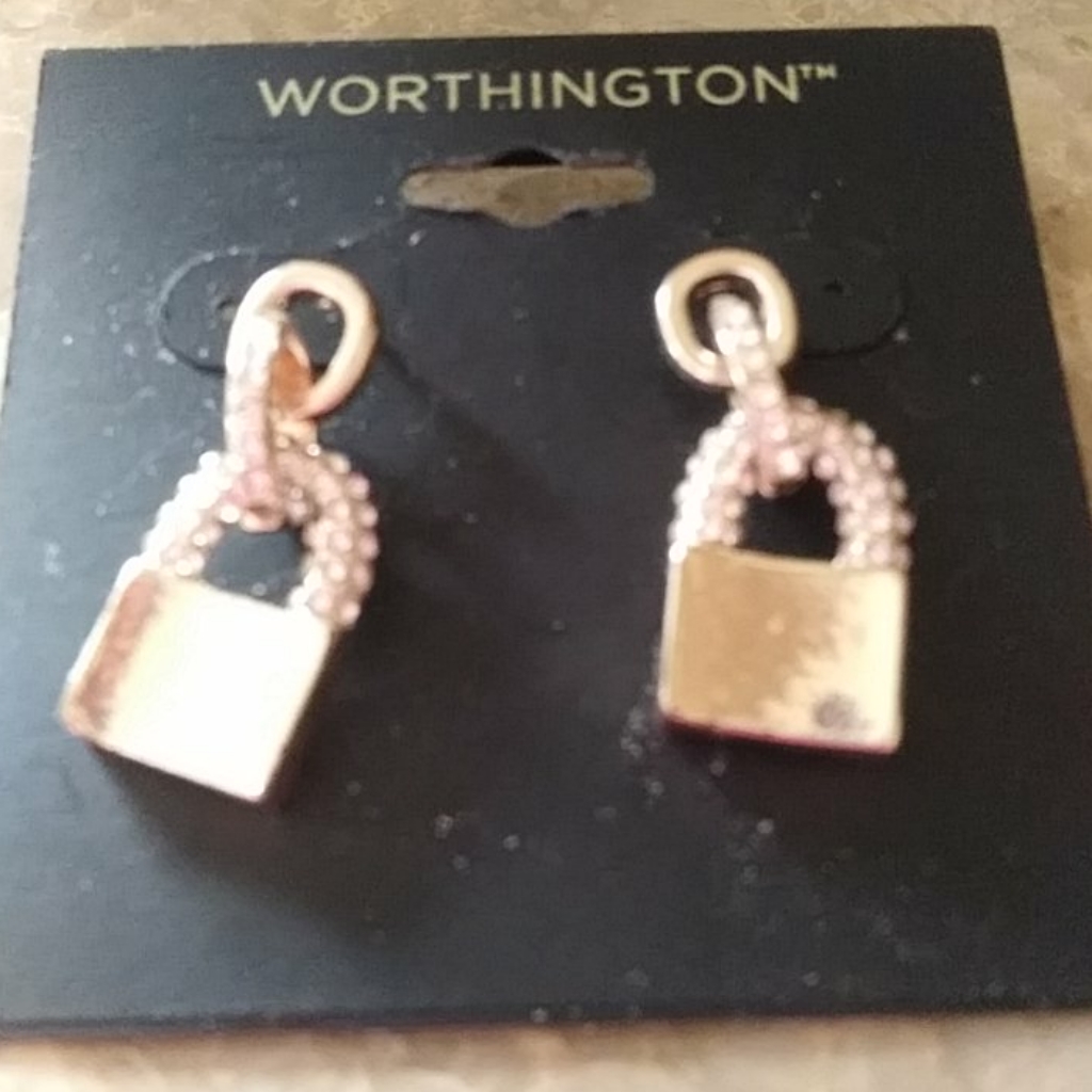 Nwot Earrings3 Pairs 1600Must Buy 3 Pairs 8$